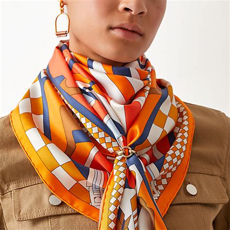 ways to wear Hermes scarf